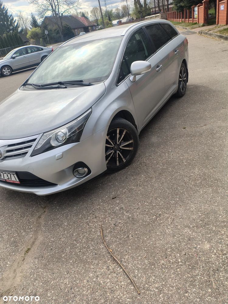 Toyota Avensis 2.0 D-4D Sol - 1