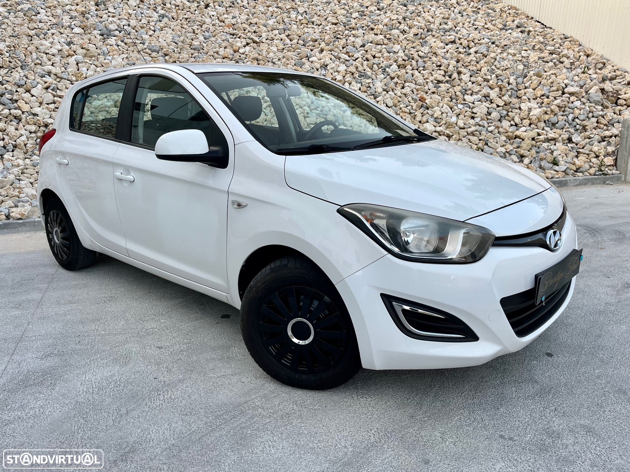 Hyundai i20 1.1 CRDi Urban - 3