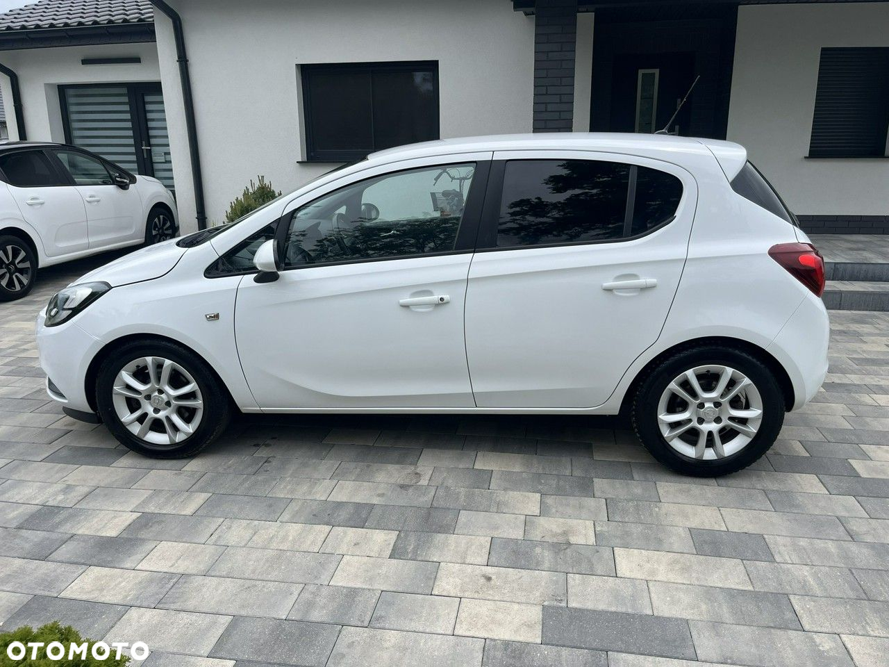 Opel Corsa - 3