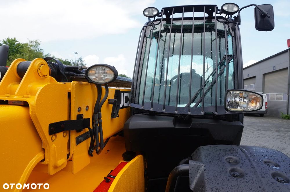 JCB 535-95 / 3,5 t / zasięg 9,5 m / joystick_235561 - 16