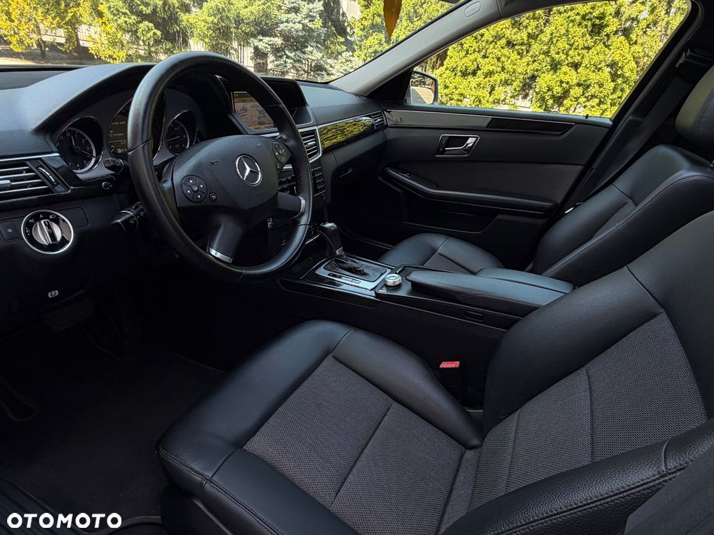 Mercedes-Benz Klasa E 220 CDI Automatik Avantgarde - 21