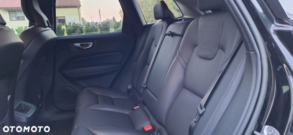 Volvo XC 60 B5 B AWD Geartronic Inscription - 19