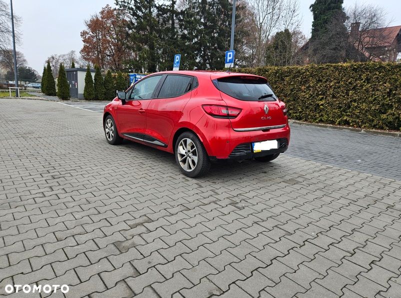 Renault Clio 1.2 16V Life - 2