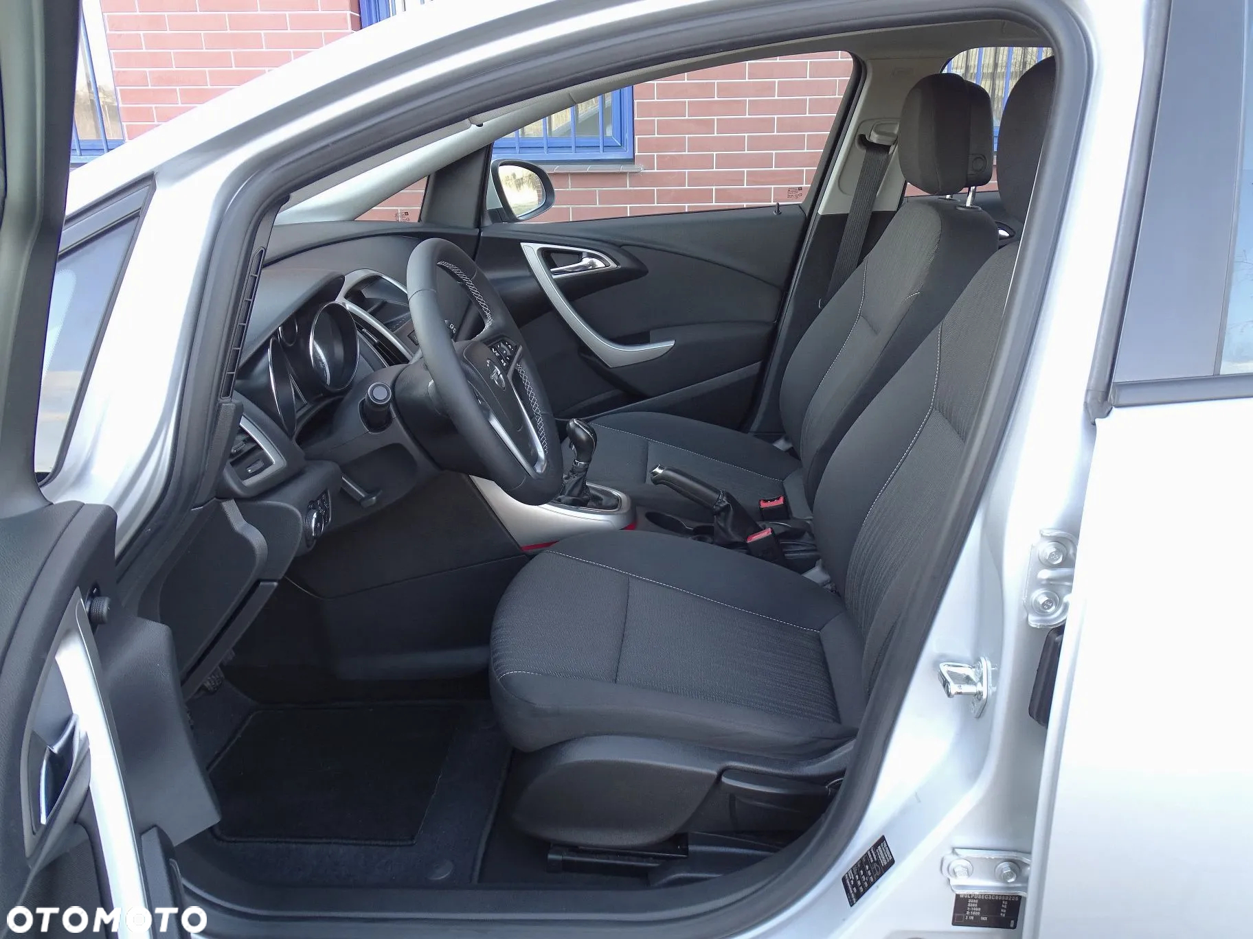 Opel Astra IV 1.4 T Edition 150 - 7