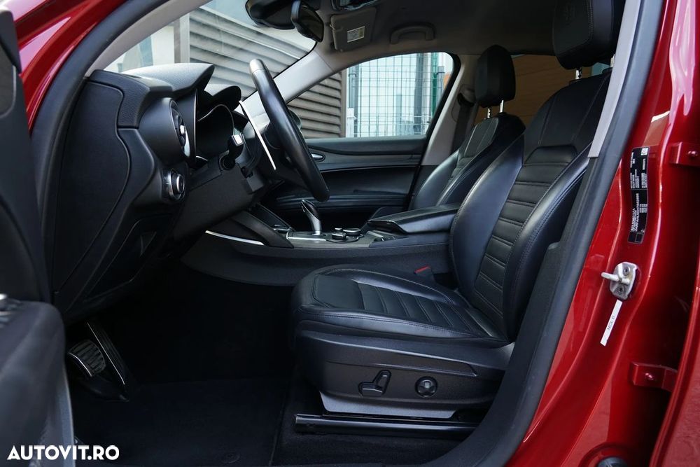 Alfa Romeo Stelvio - 4