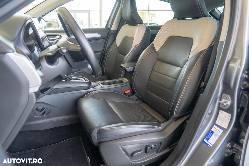 Renault Arkana E-TECH 145 Evolution - 13