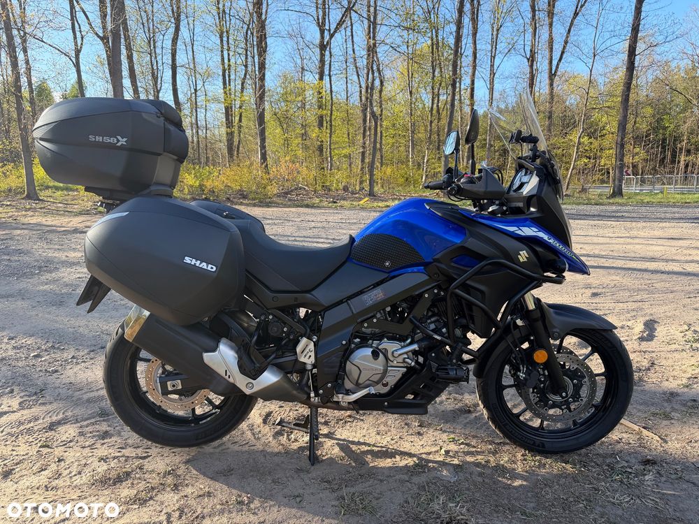 Suzuki V-STROM - 1
