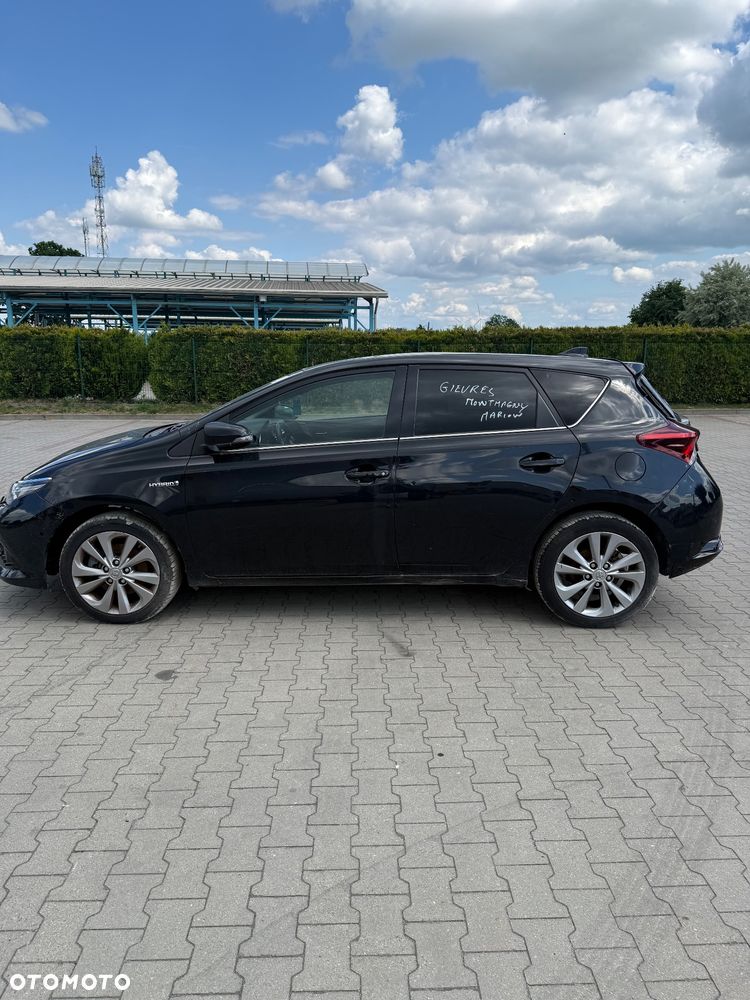 Toyota Auris - 3