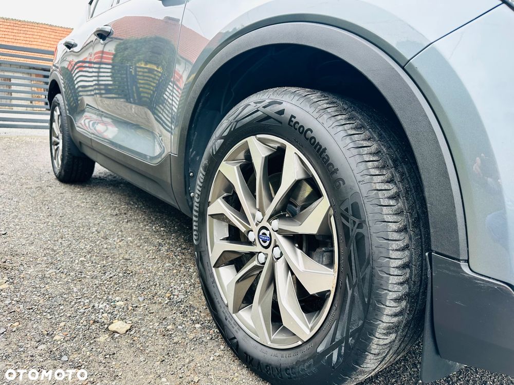 Volvo XC 40 D4 AWD - 31