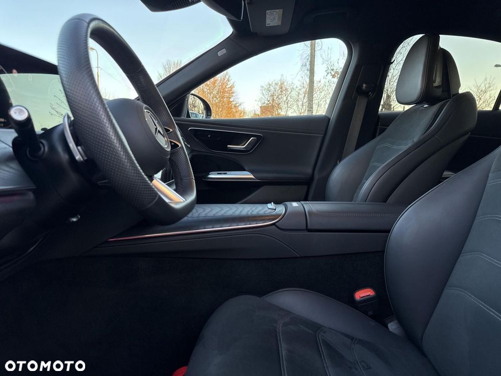 Mercedes-Benz Klasa E - 12