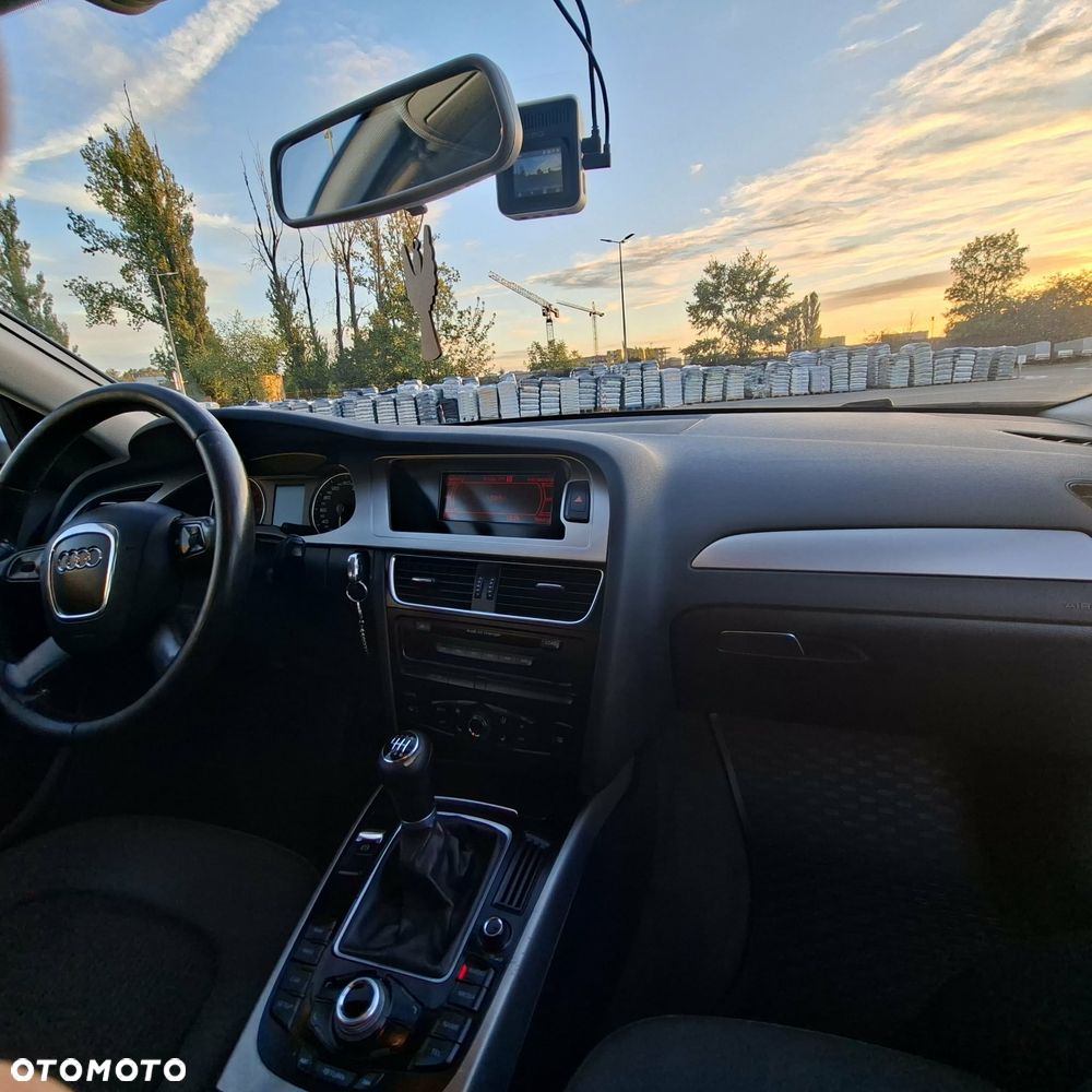 Audi A4 Avant 2008 photo 4