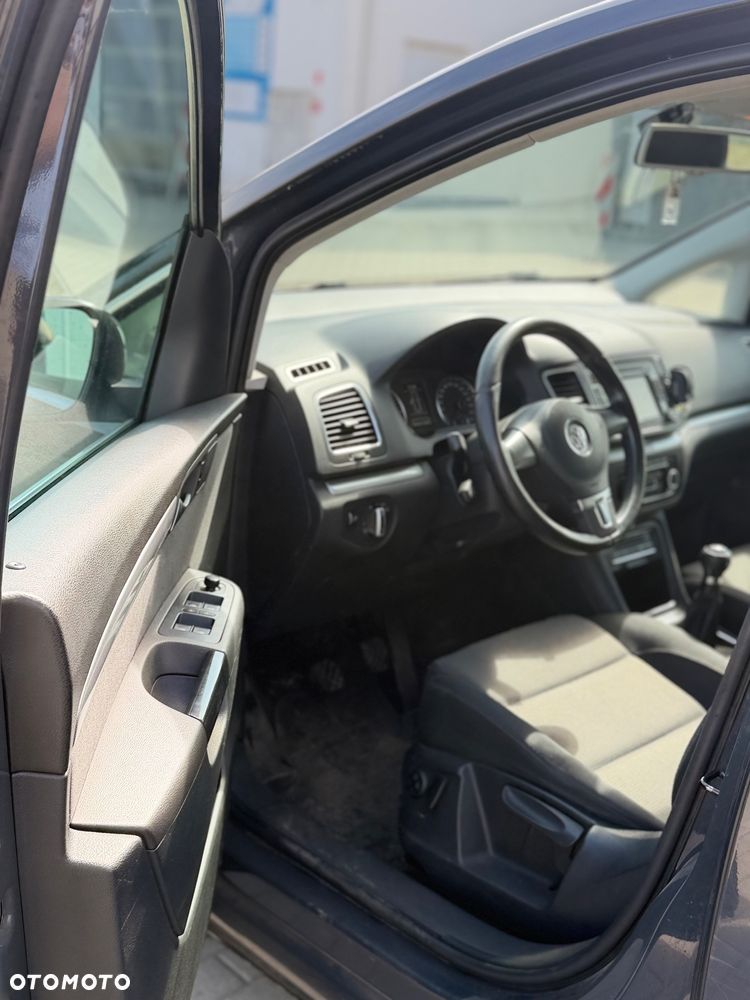Volkswagen Sharan 2.0 TDI Comfortline - 6