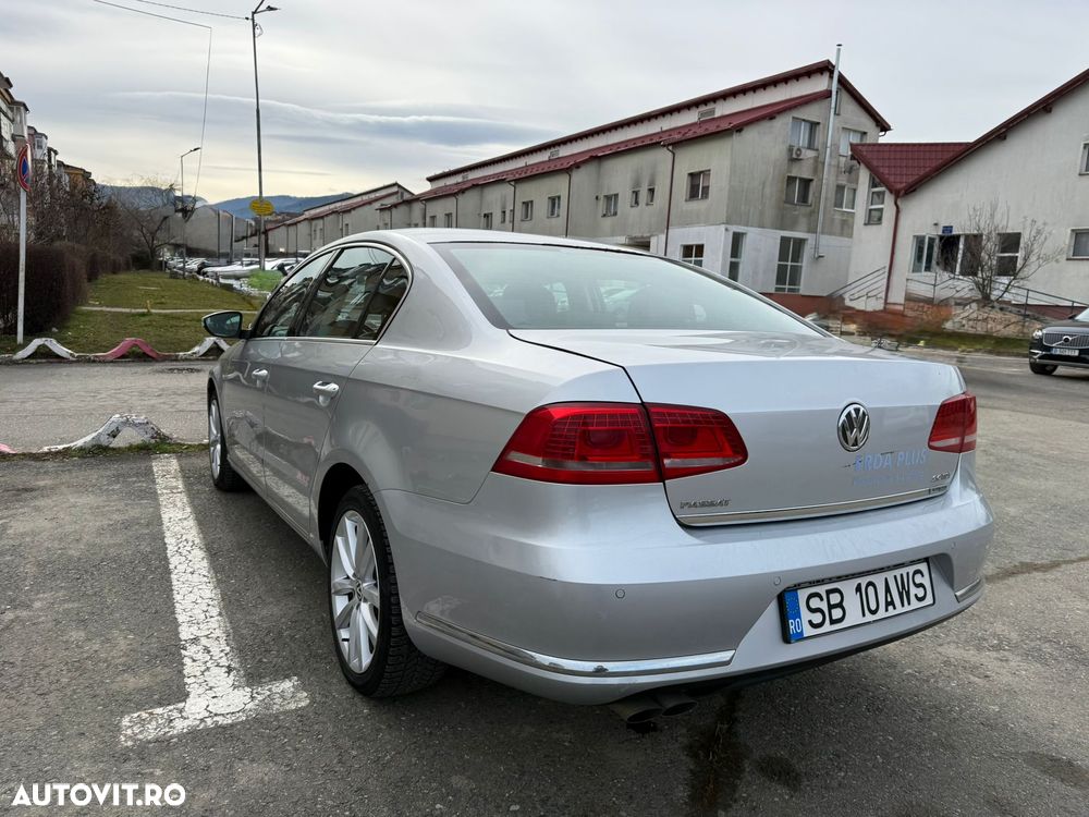 Volkswagen Passat 2.0 TDI BlueMotion Tehnology Highline - 3