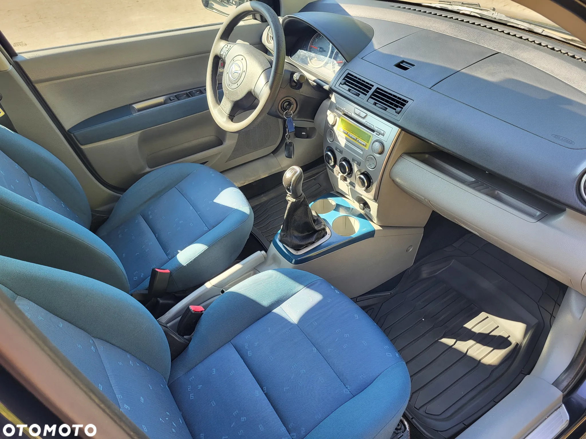Mazda 2 1.4 Active - 4