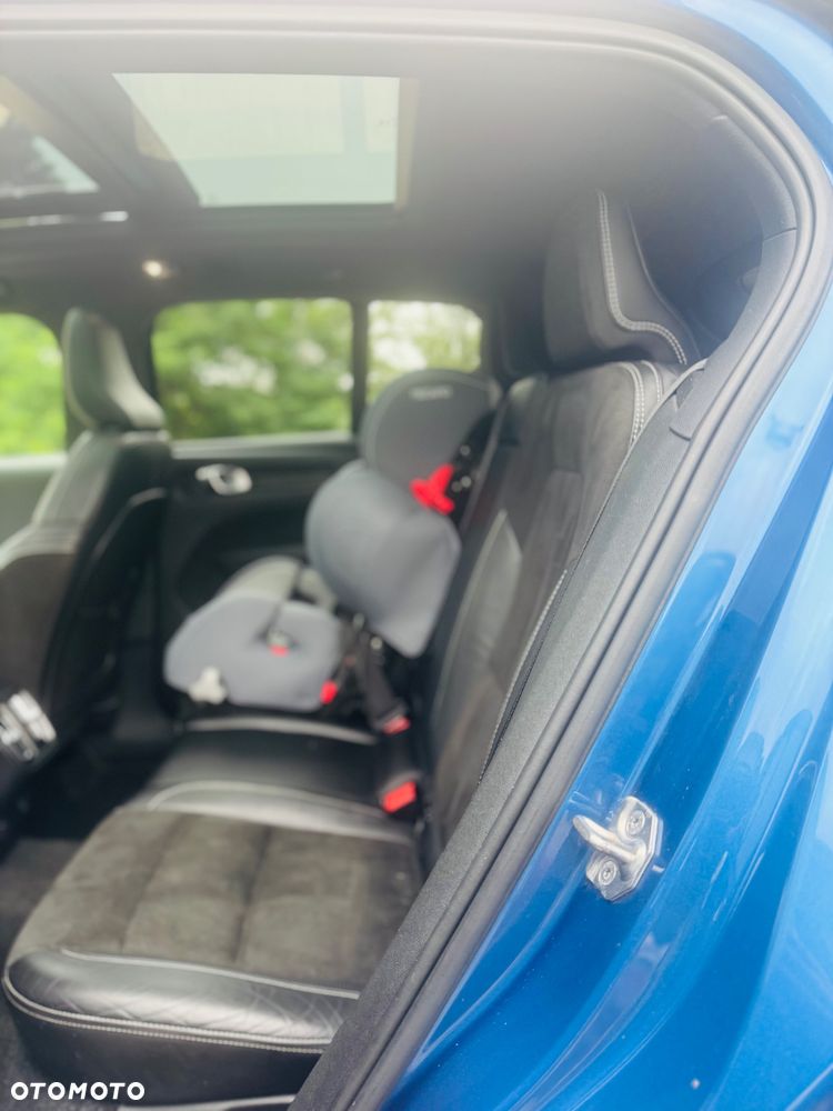 Volvo XC 40 T5 AWD Momentum Pro - 8