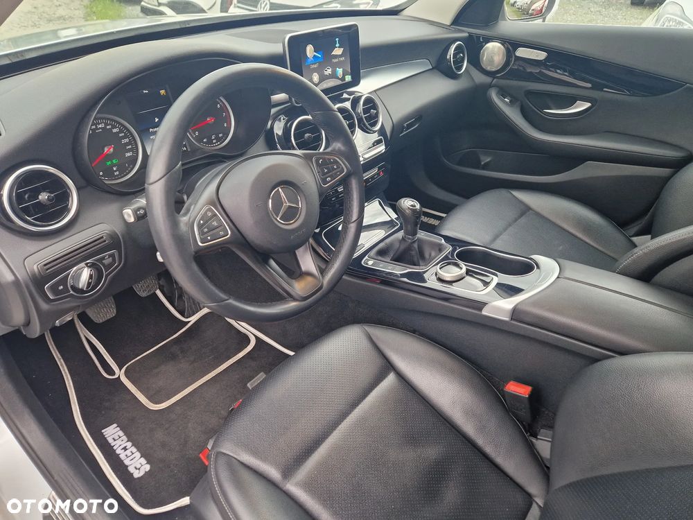 Mercedes-Benz Klasa C - 16