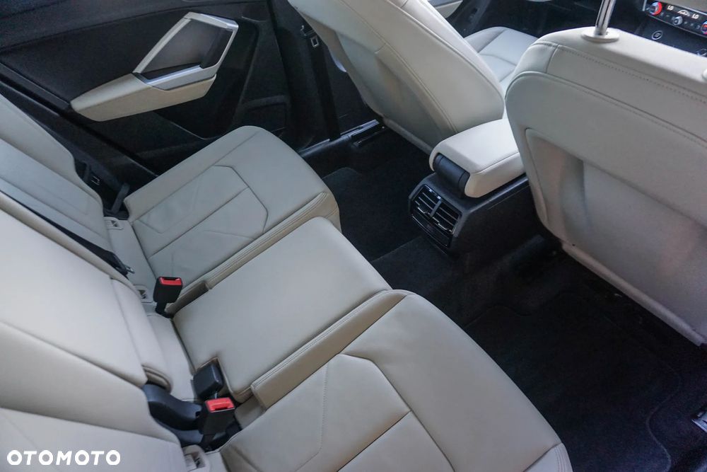Audi Q3 35 TDI S tronic - 34
