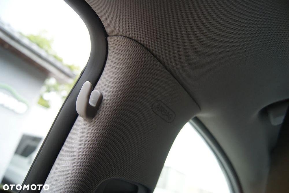 Hyundai i40 Kombi blue 1.7 CRDi Premium - 16