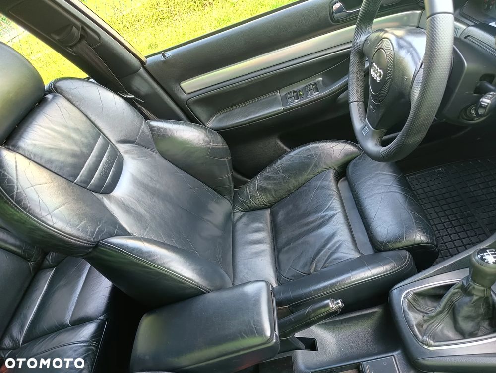 Audi S4 Limousine 2.7 Quattro - 5