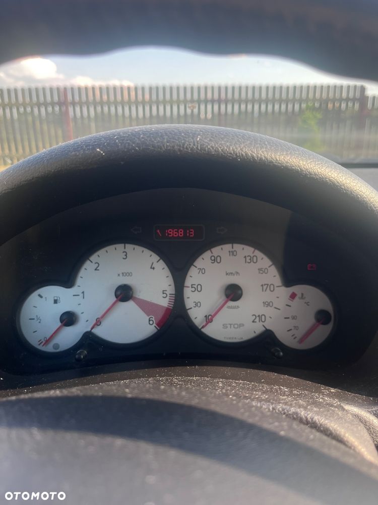 Peugeot 206 1.6 HDI Trendy - 5