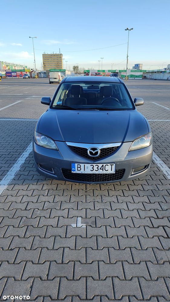 Mazda 3 2.0 Active + - 1