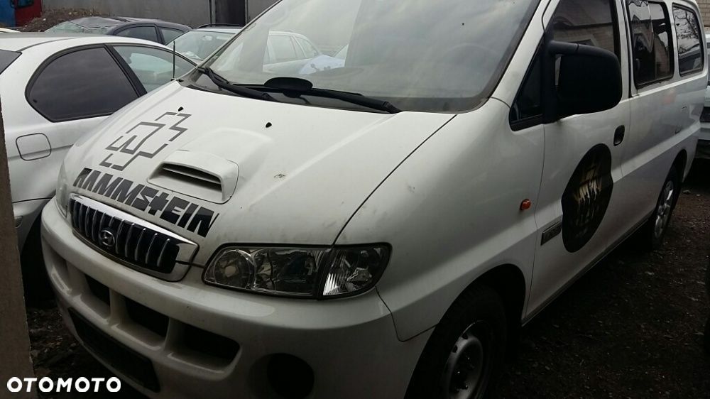 Na części Hyundai H1 Silnik Skrzynia Maska Zderzak Drzwi Klapa Szyba - 1