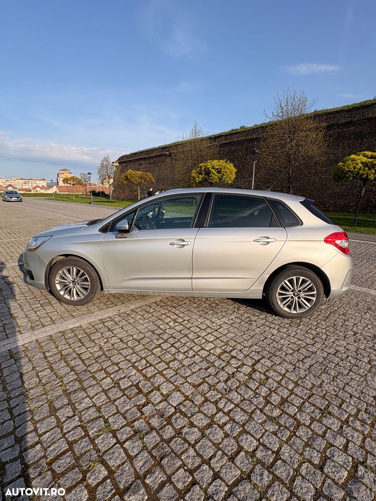 Citroën C4 HDi 90 Selection - 2