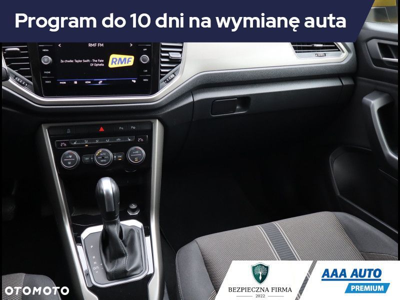 Volkswagen T-Roc - 9