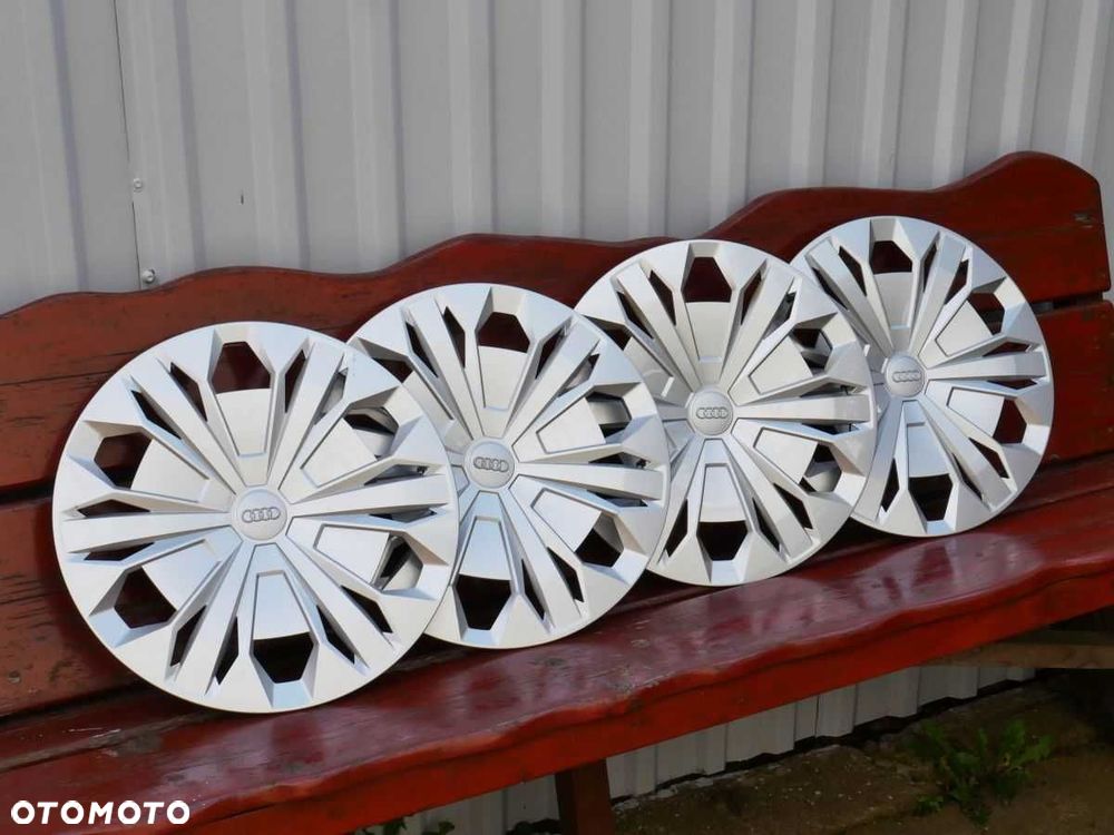 Oryginalne kołpaki 17" do AUDI OE 83A601147 Bardzo Ładny Komplet Używane
