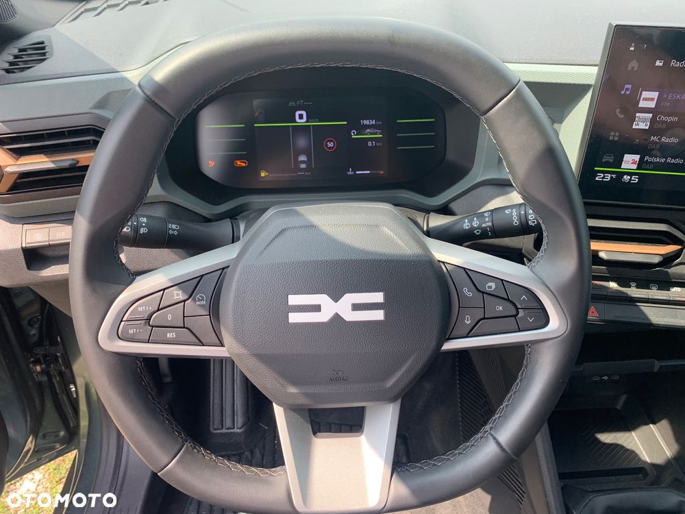 Dacia Duster 1.2 TCe mHEV Extreme - 31