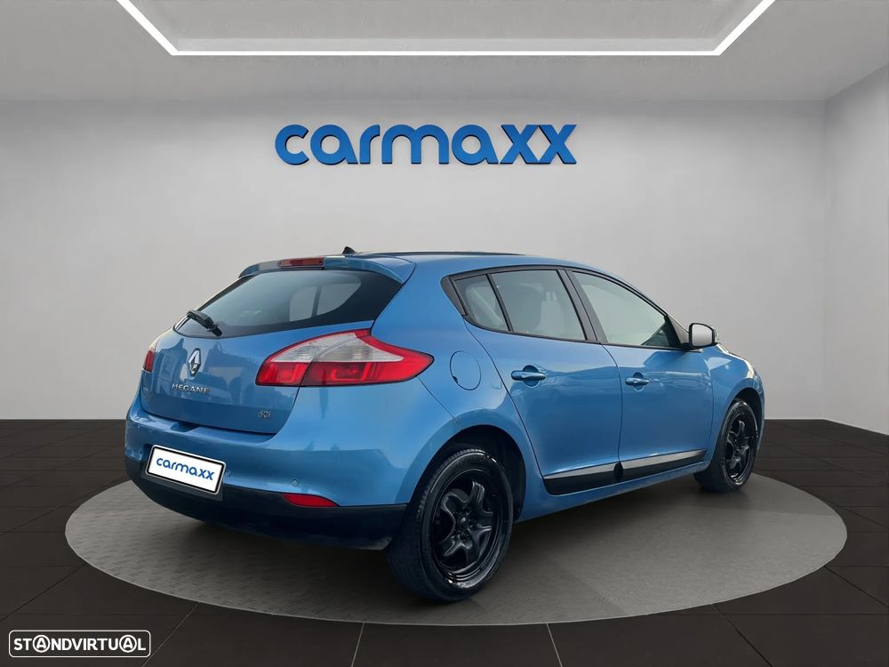 Renault Mégane 1.5 dCi Confort SS - 6