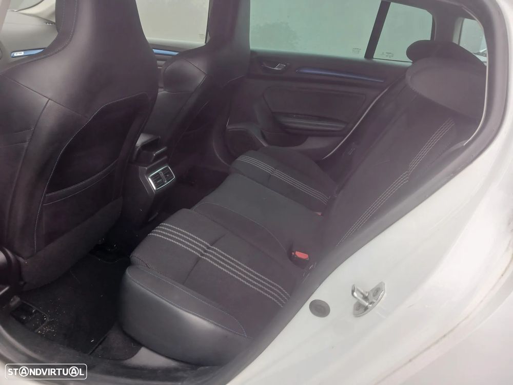 Renault Mégane Sport Tourer 1.5 dCi GT Line J18 - 11