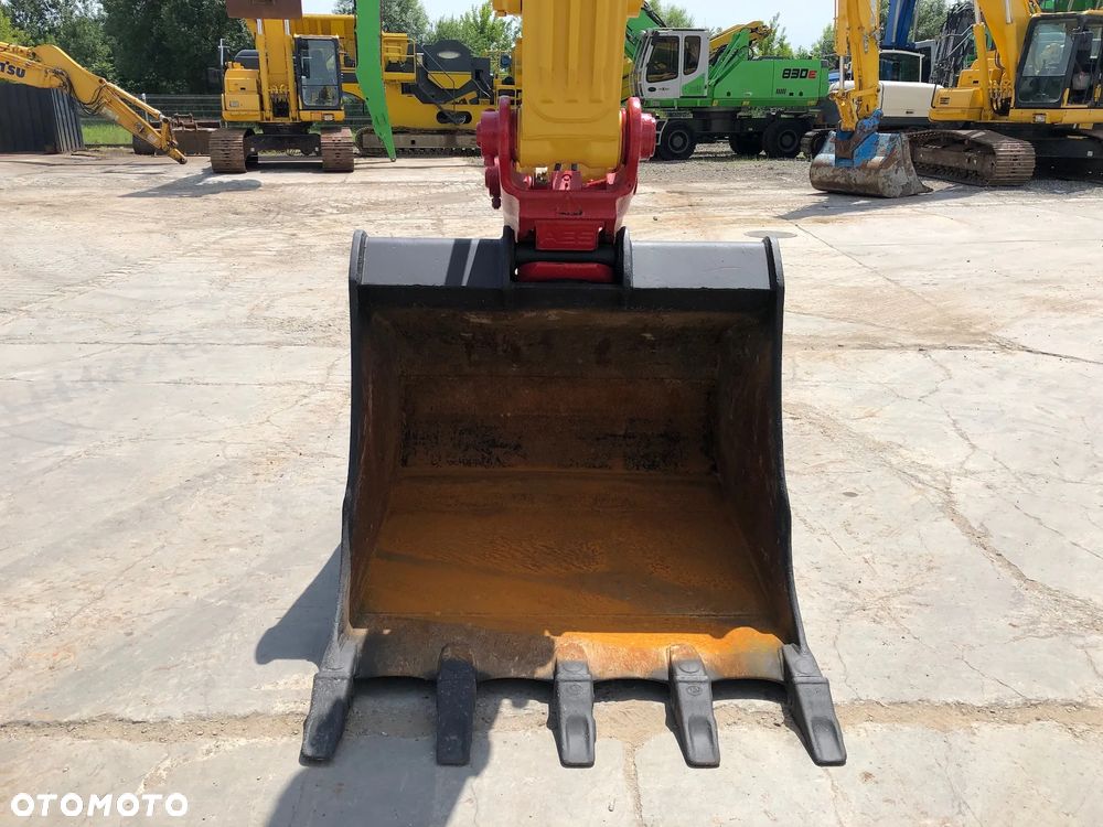Komatsu PC210LC-11 - 10