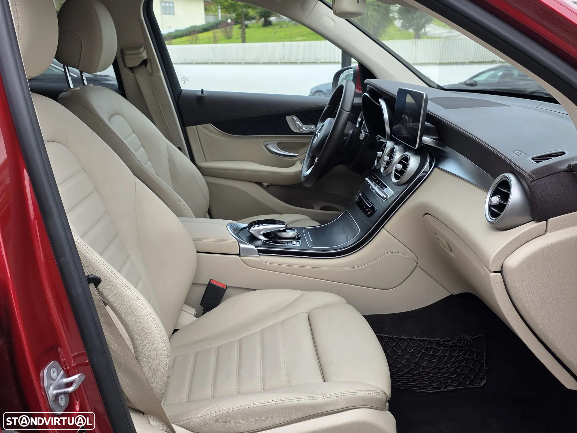 Mercedes-Benz GLC 250 d AMG Line 4-Matic - 14