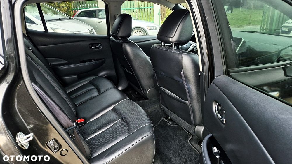 Nissan Leaf 30 kWh (mit Batterie) Tekna - 34