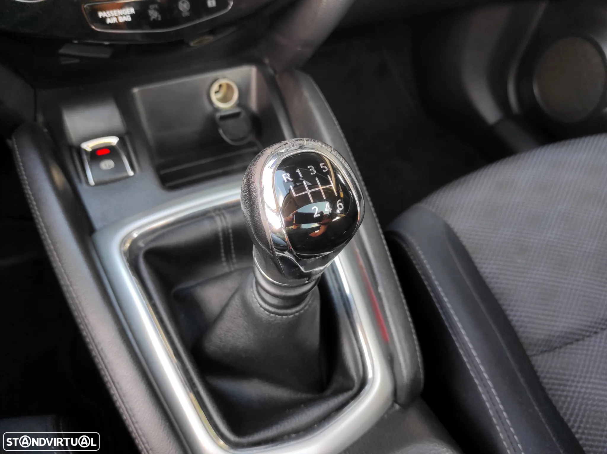 Nissan Qashqai 1.5 dCi N-Connecta 18 - 22