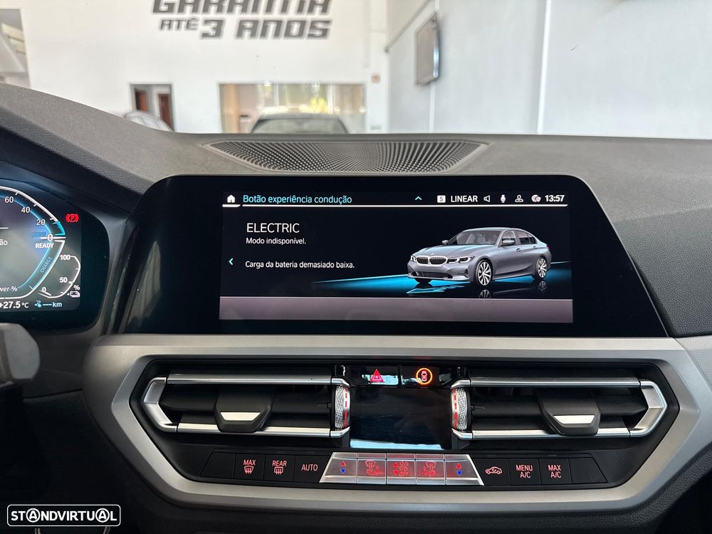 BMW 330 e Pack M Auto - 39