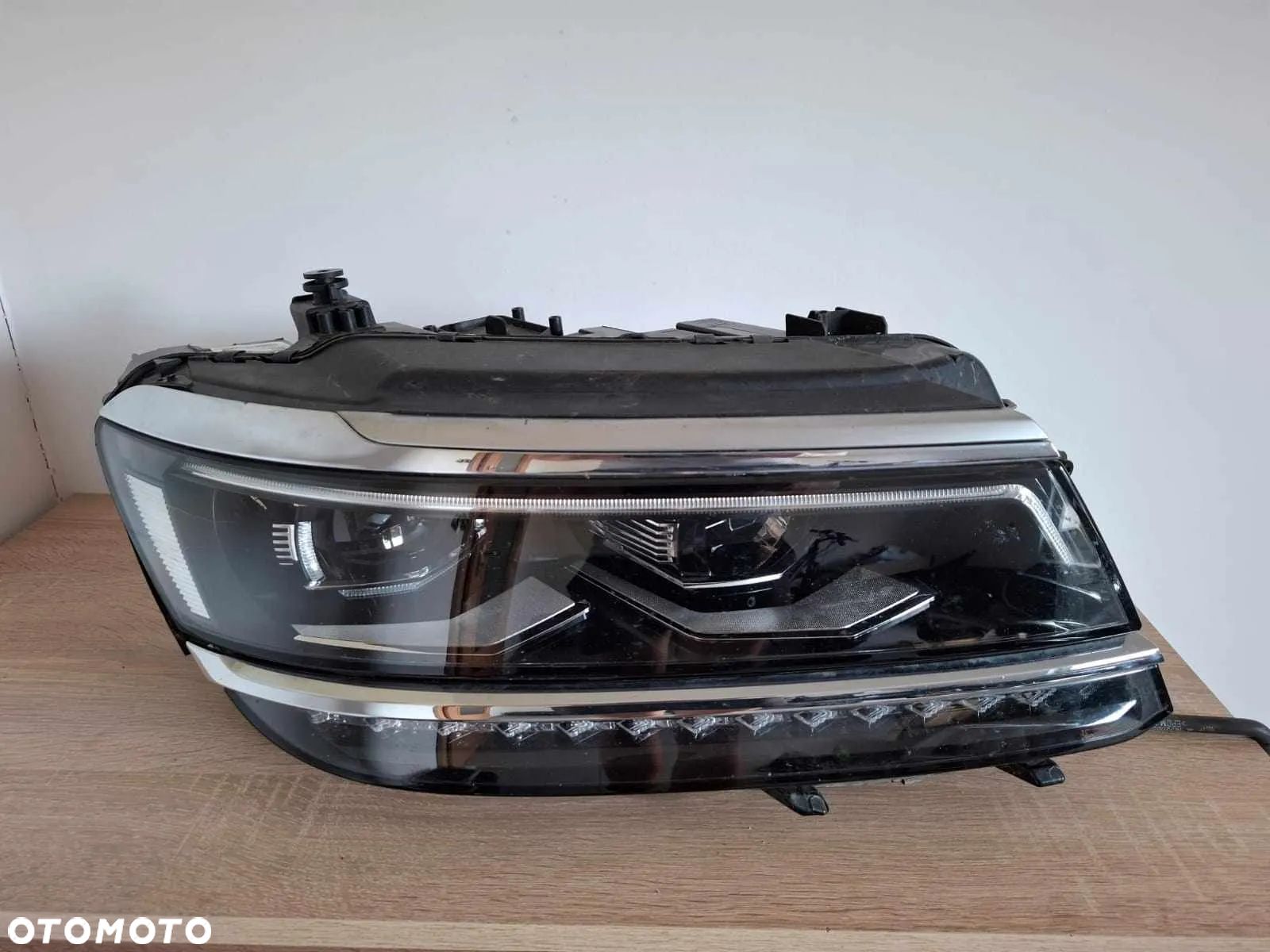 LAMPA PRZEDNIA PRAWA PRZÓD VW TIGUAN ALLSPACE 5NN FULL LED 5NN941082C - 1