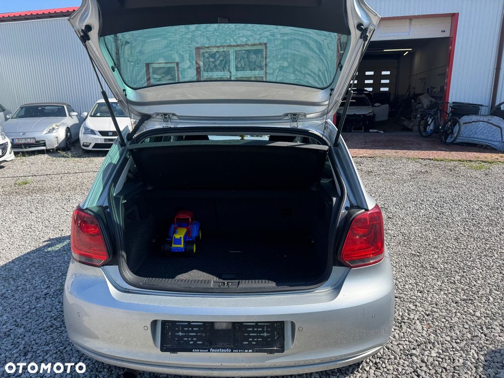 Volkswagen Polo - 7