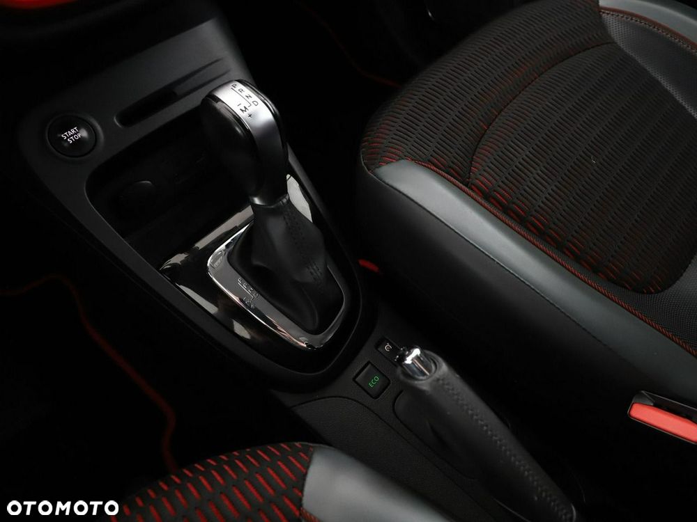 Renault Captur 1.2 Energy TCe XMOD EDC - 28