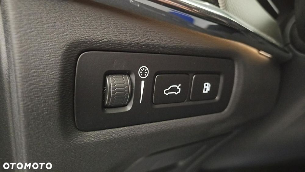 Volvo V90 - 17
