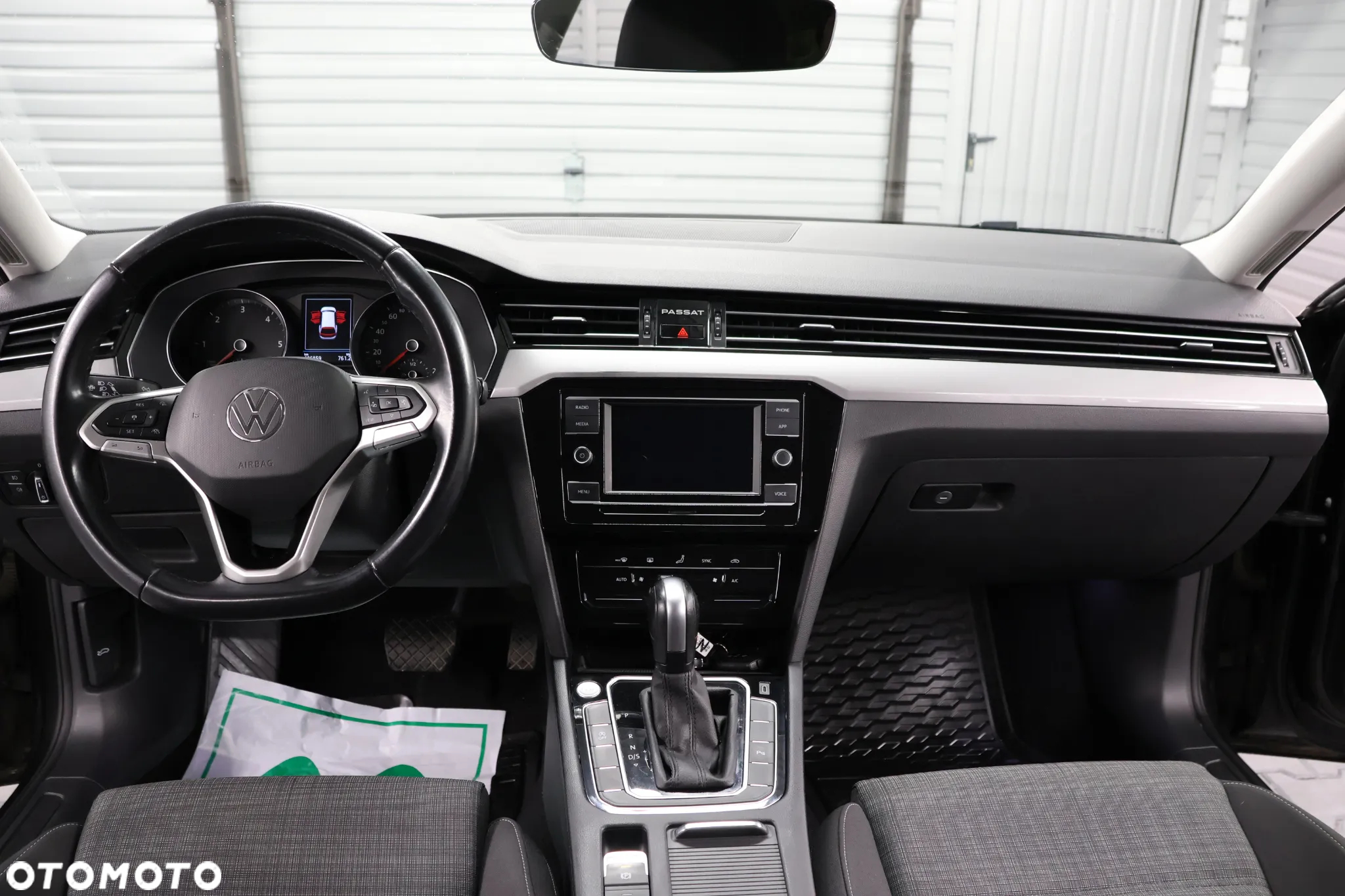 Volkswagen Passat 2.0 TDI EVO Elegance DSG - 5