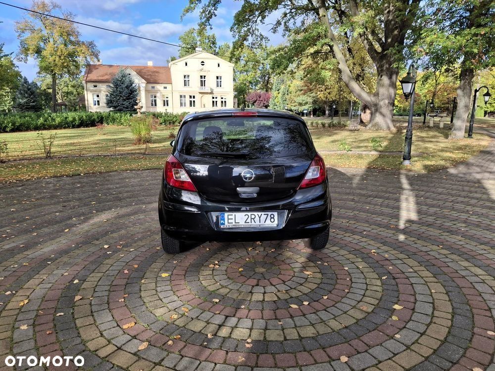 Opel Corsa 1.4 16V 150 Jahre - 26