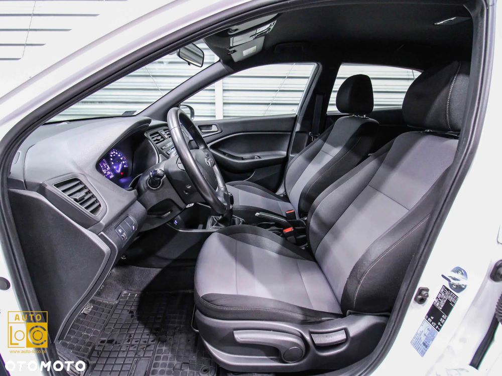 Hyundai i20 1.2 Comfort - 12