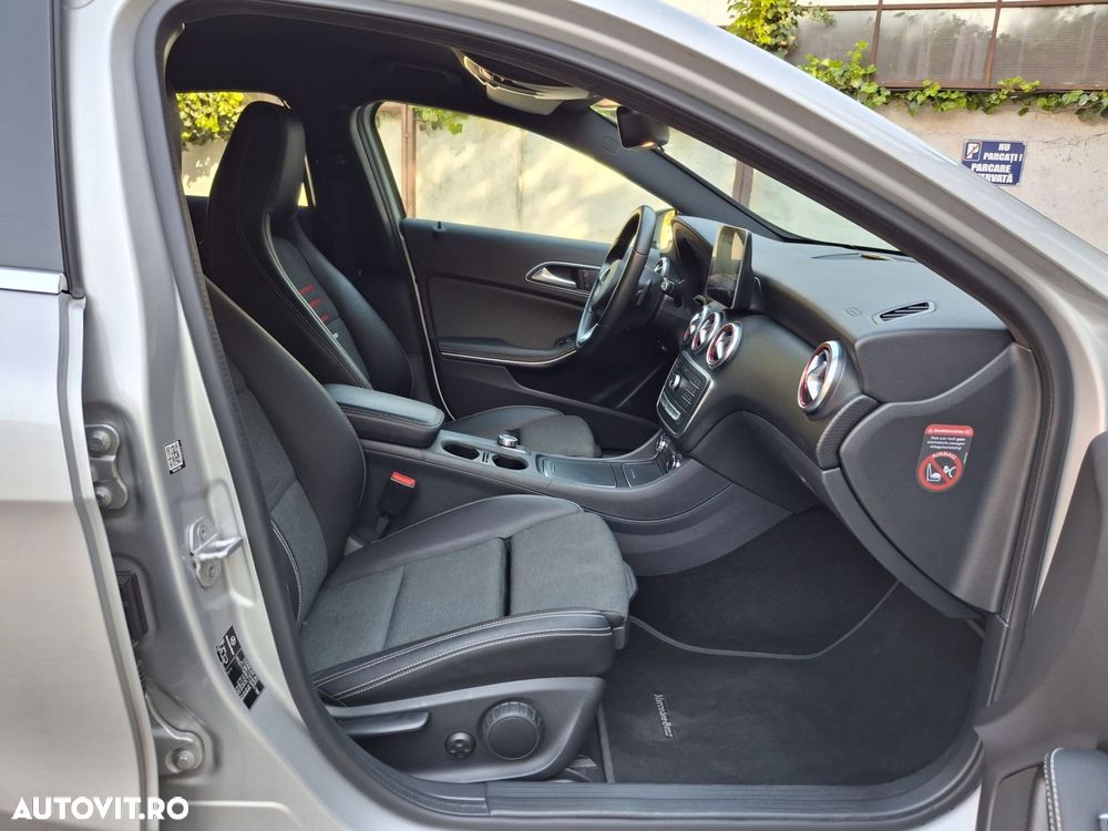 Mercedes-Benz A 180 7G-DCT - 17