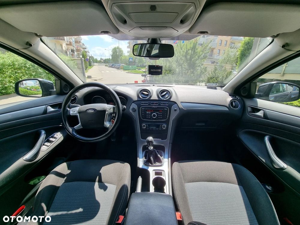 Ford Mondeo - 7