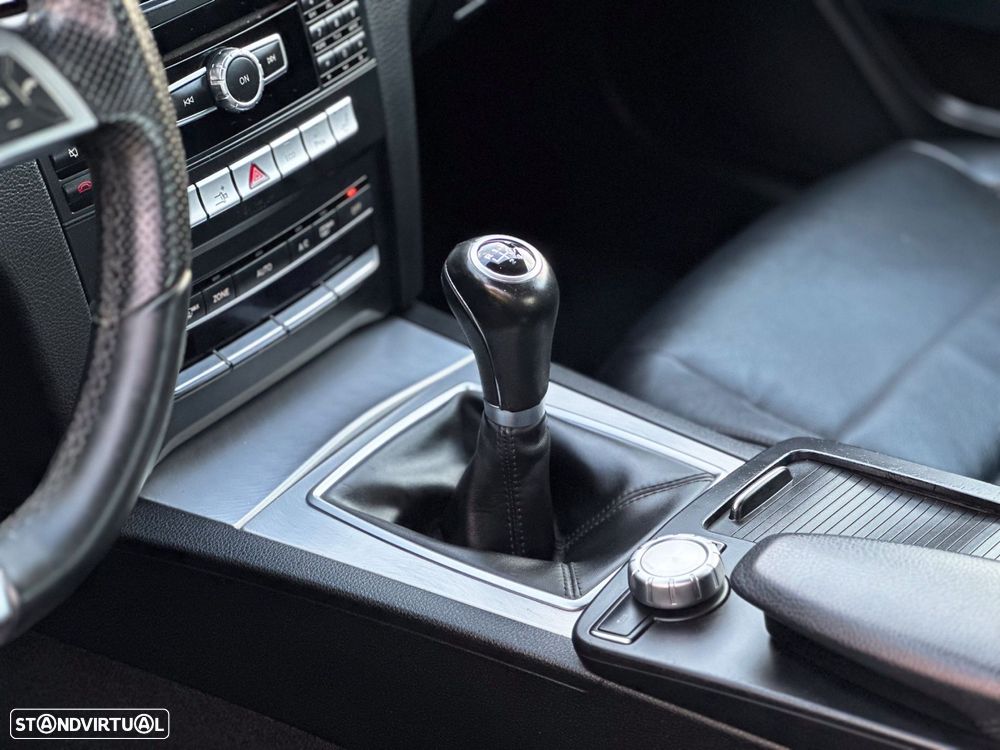 Mercedes-Benz E 220 CDI BlueEfficiency - 3