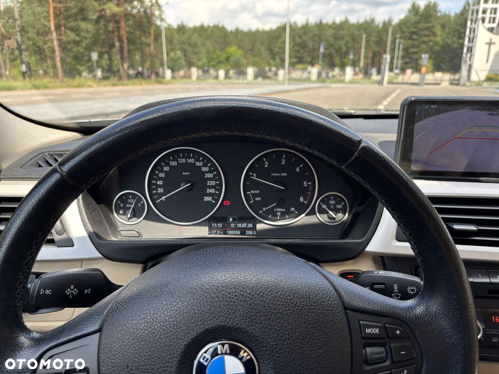 BMW Seria 3 316d - 13