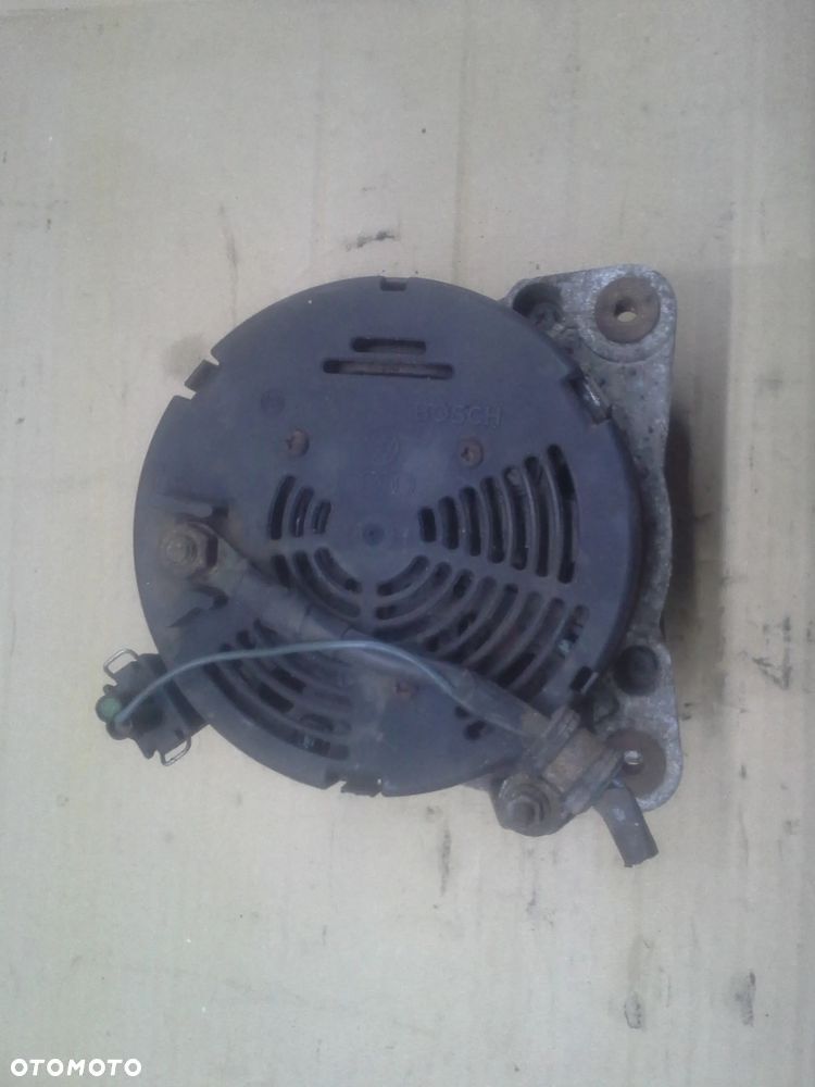 Volkswagen Sharan I 1.9 TDi alternator Bosch 120A 0123510007 021903025G - 8