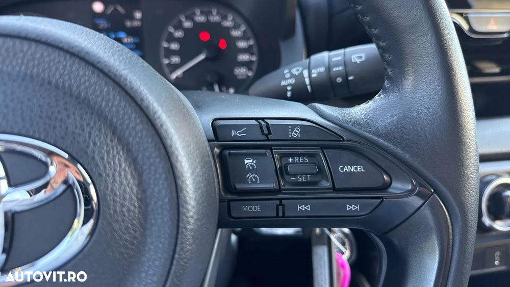 Toyota Yaris 1.5 L Dynamic - 20
